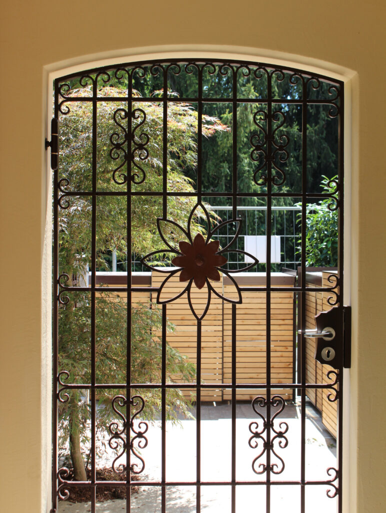 Zaunbau-2-Gartenbau-Eigner